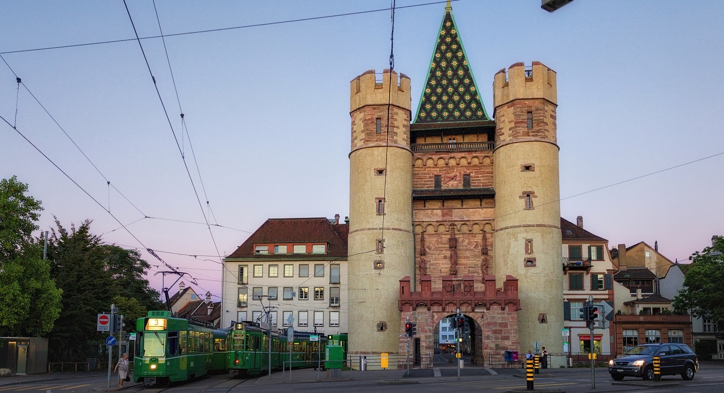 Basel-Spalentor Базель /Basel, Швейцария - путеводитель по городу Базель, Достопримечательности Базеля. Что посмотреть в Базеле