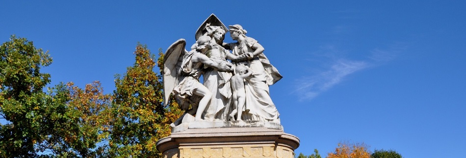 Basel-Strasbourg-memorial Базель /Basel, Швейцария - путеводитель по городу Базель, Достопримечательности Базеля. Что посмотреть в Базеле