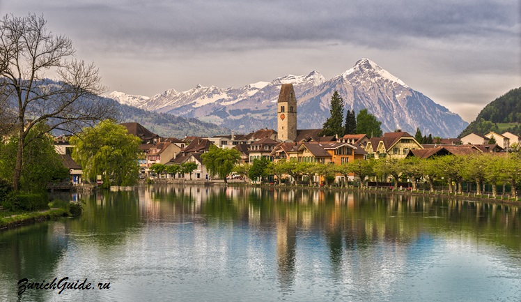 Interlaken - Unterseen Интерлакен (Interlaken), Швейцария - путеводитель по городу Интерлакен, достопримечательности, что посмотреть. Как добраться - поезда в горы, Юнгфрау